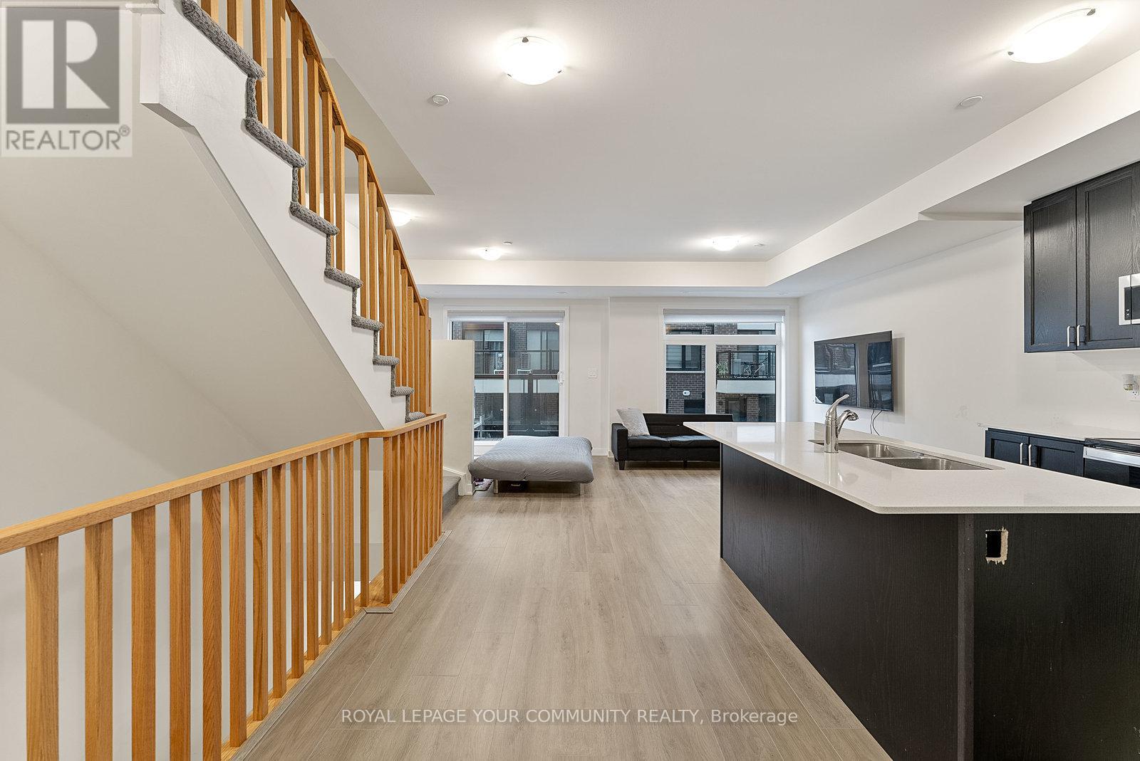 Photo 4 of 117 755 Omega Drive, Pickering ON