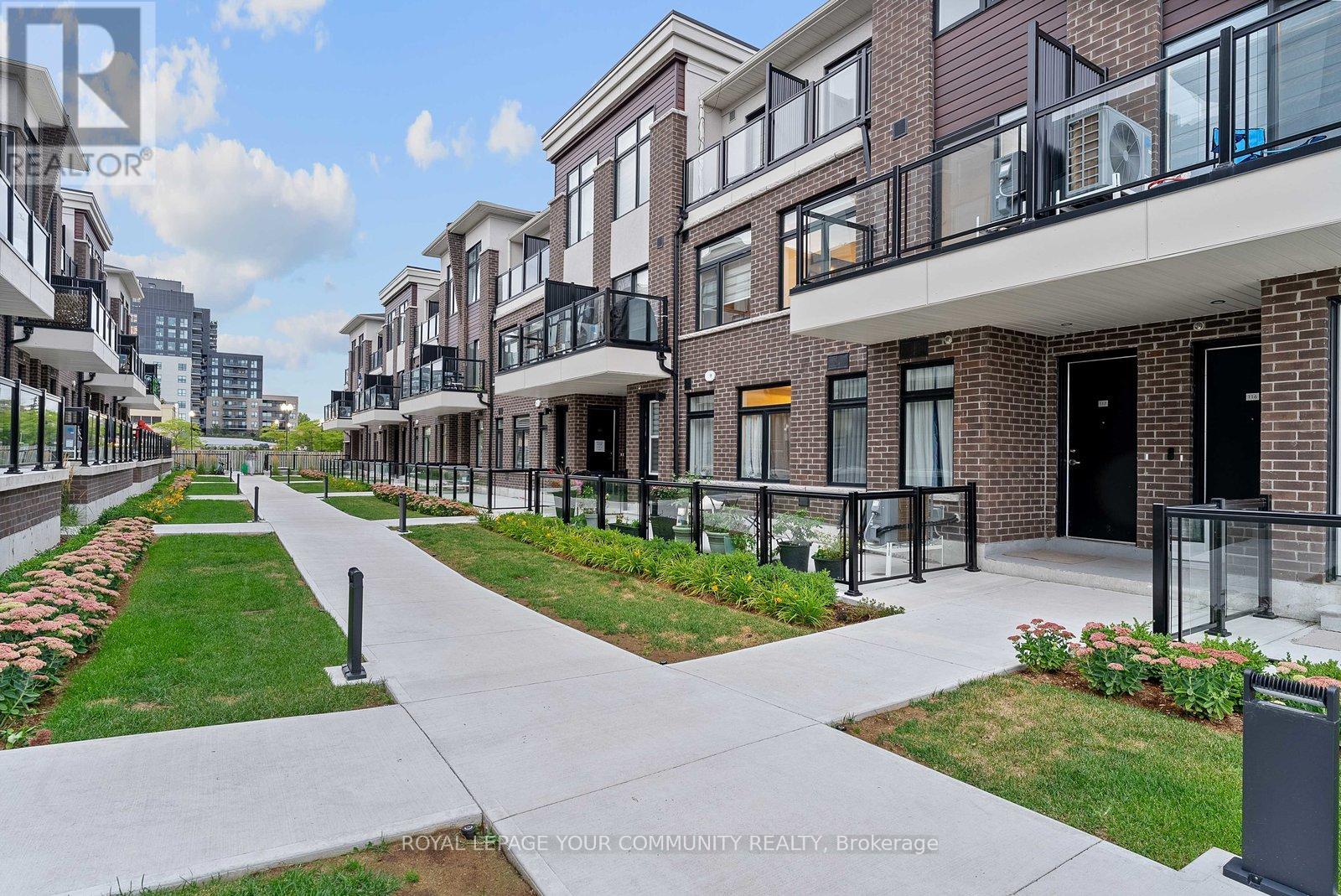 Photo 41 of 117 755 Omega Drive, Pickering ON
