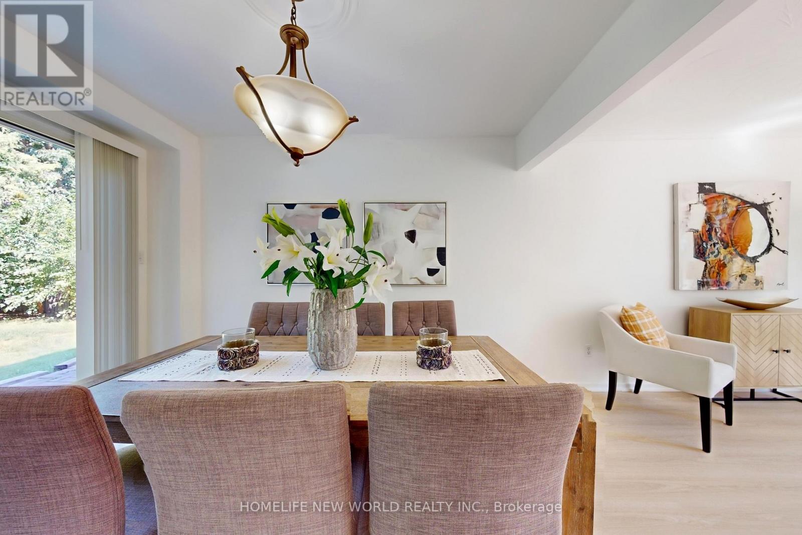 Photo 11 of 436 Arnhem Drive, Oshawa ON