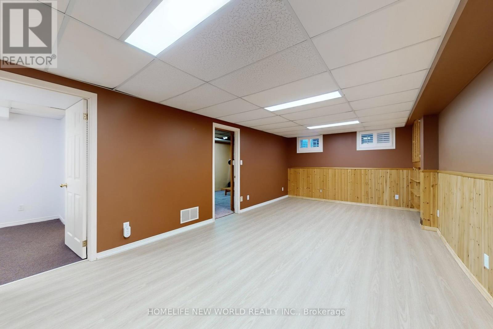 Photo 35 of 436 Arnhem Drive, Oshawa ON