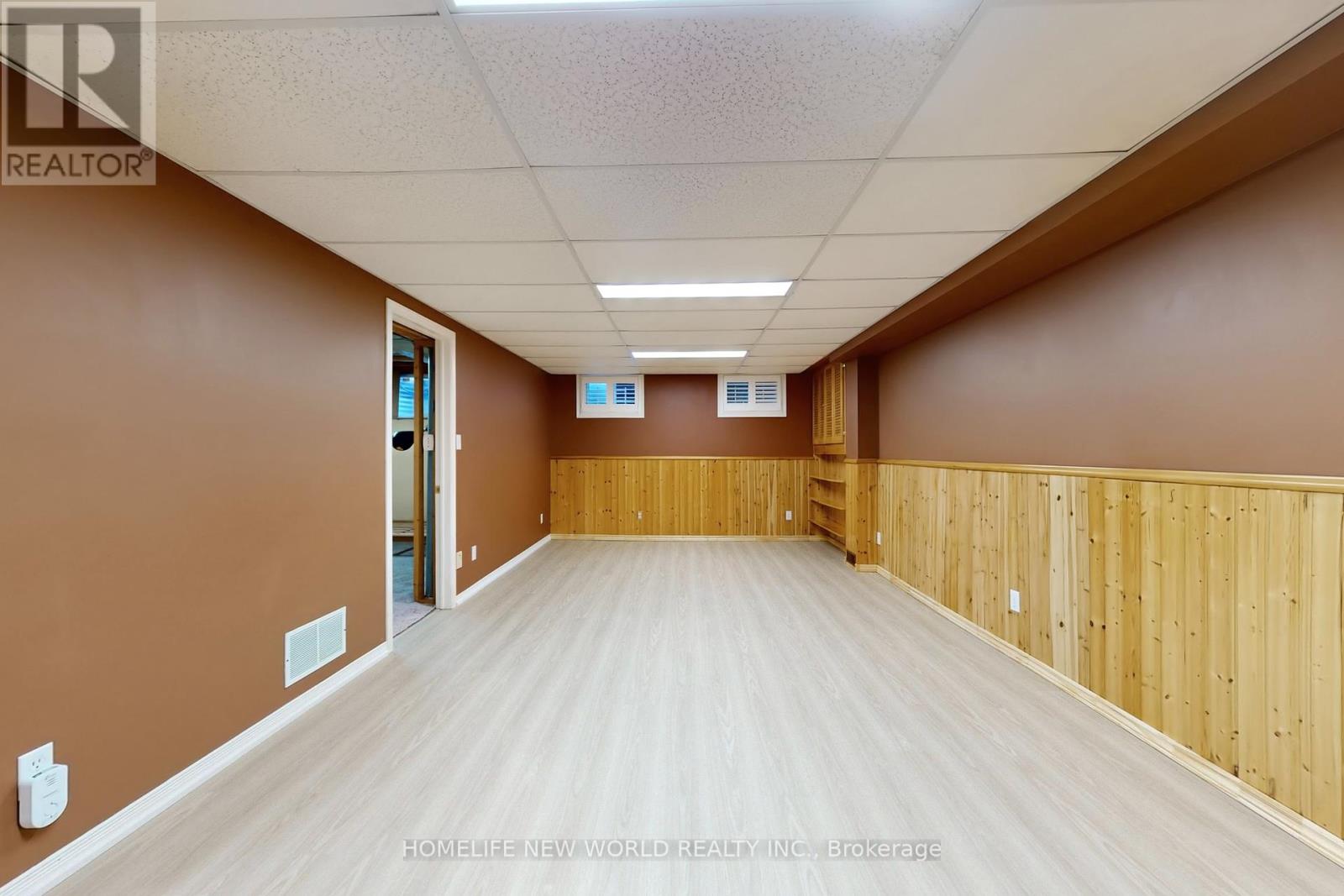 Photo 36 of 436 Arnhem Drive, Oshawa ON