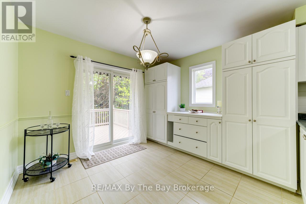 Photo 15 of 139 Dyer Drive, Wasaga Beach ON
