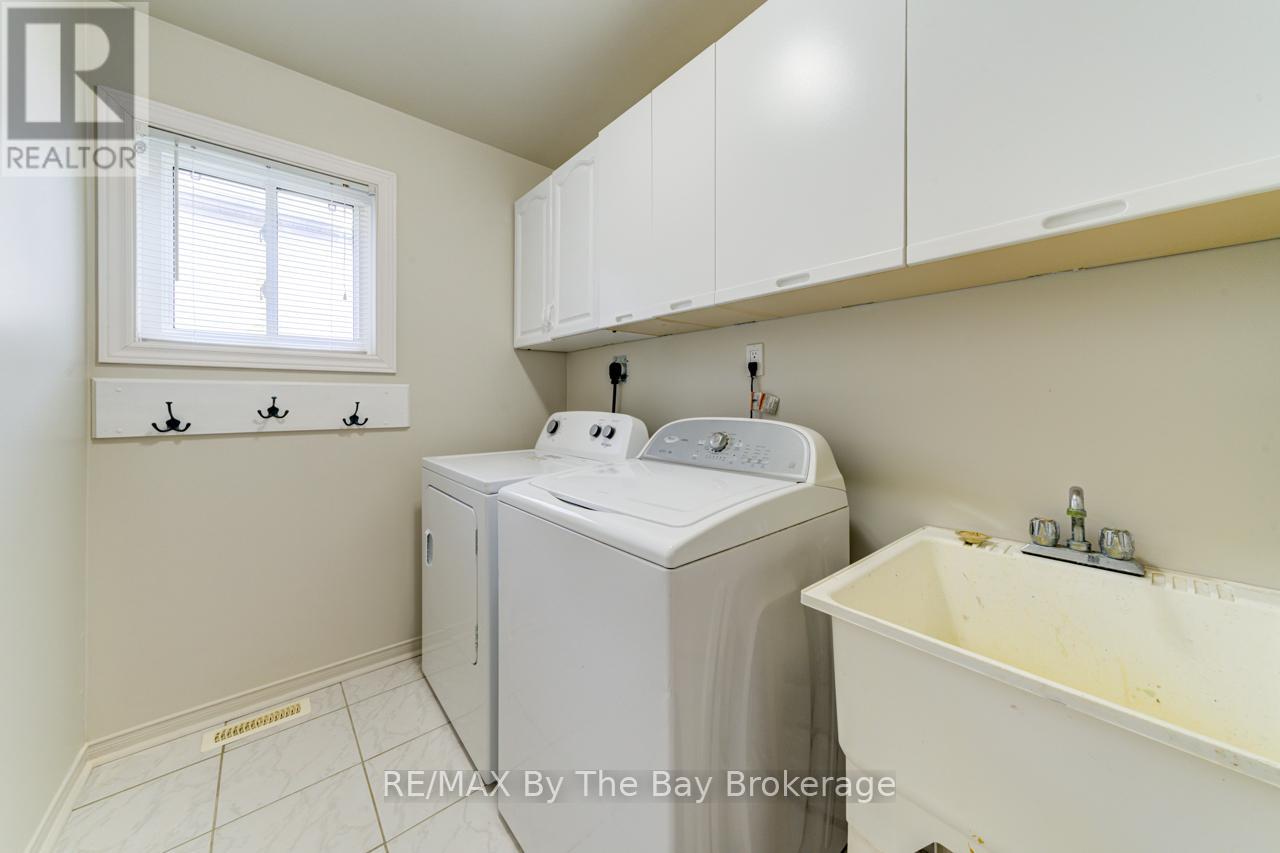 Photo 27 of 139 Dyer Drive, Wasaga Beach ON