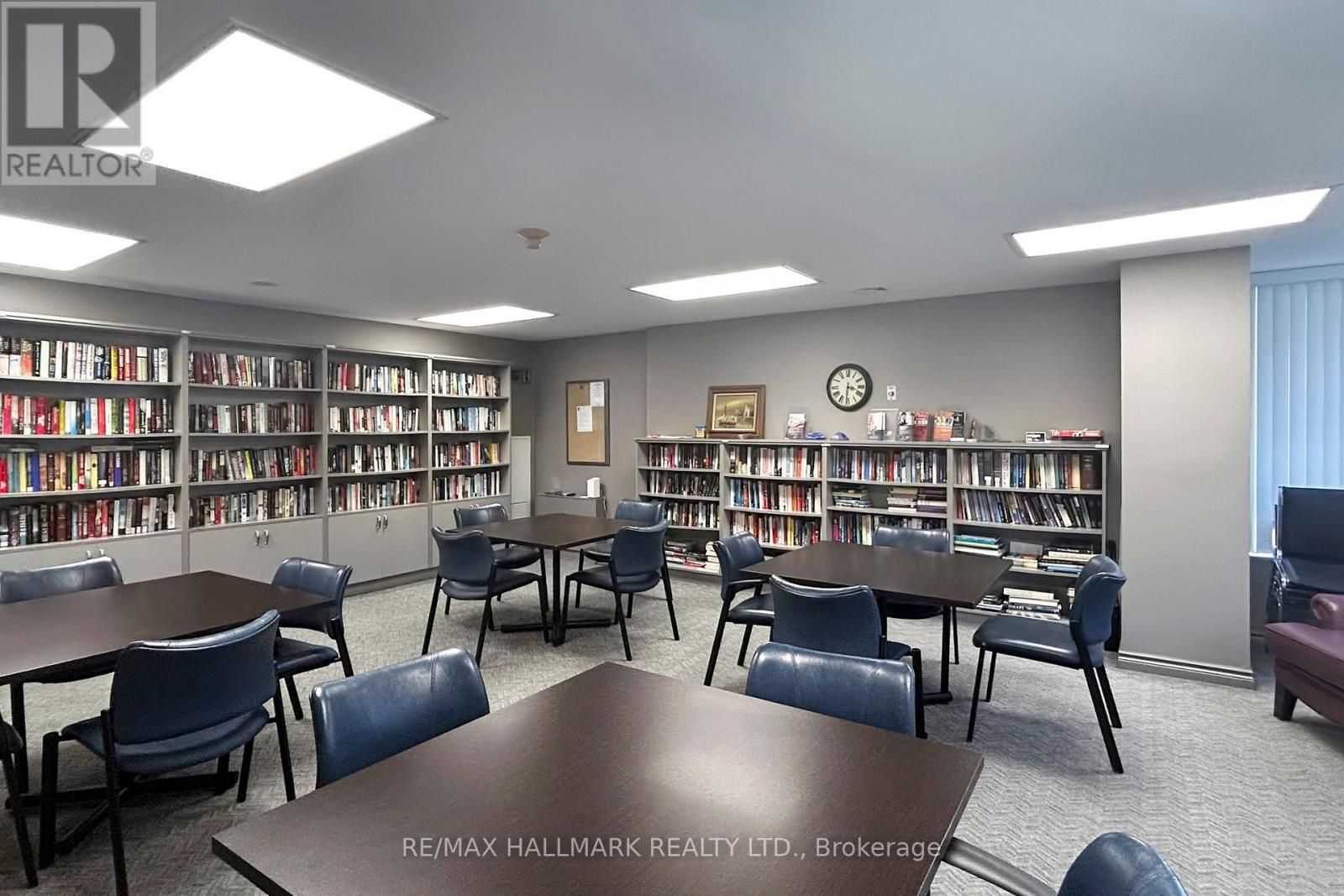 Photo 35 of 912 7601 Bathurst Street, Vaughan ON