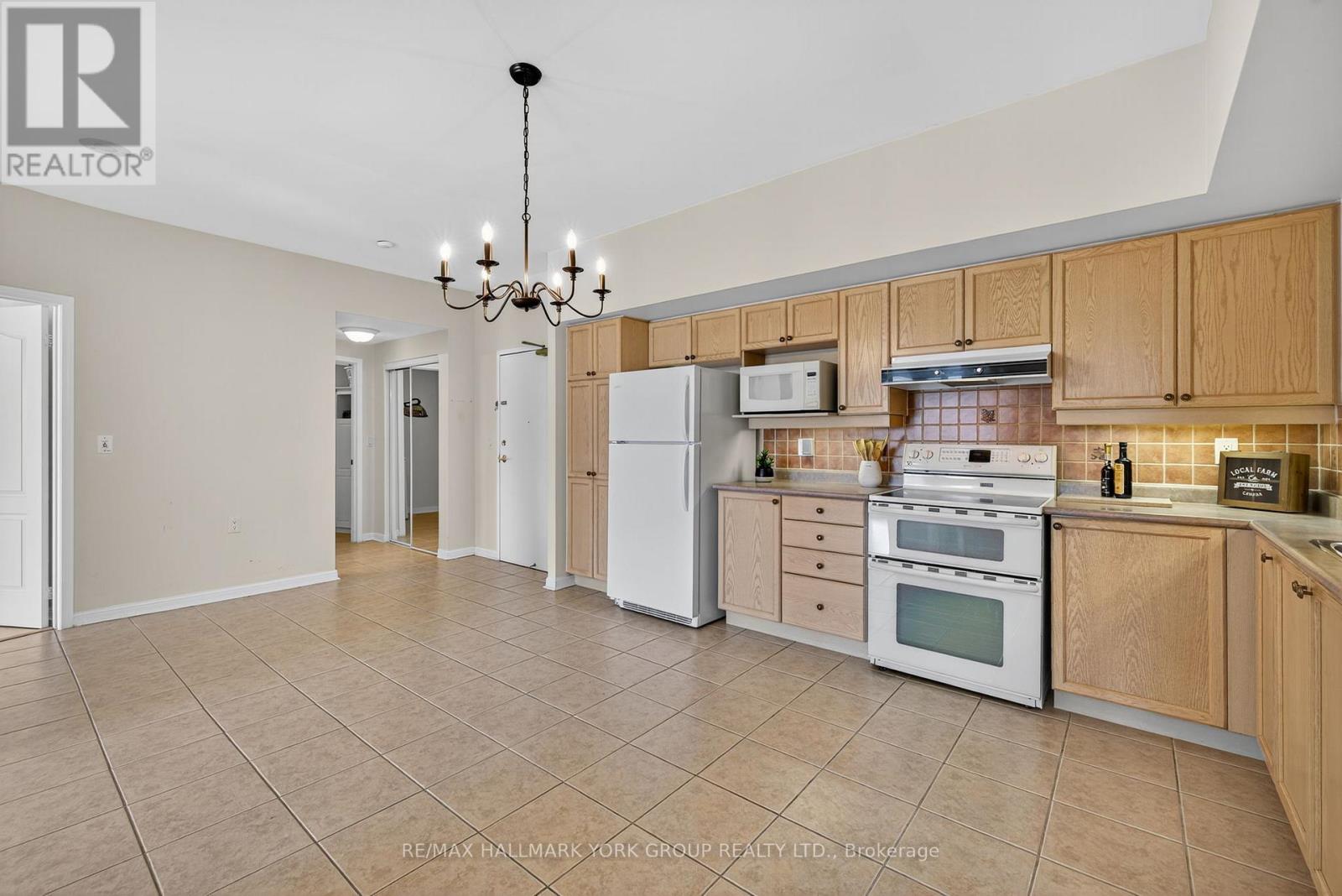 Photo 14 of 509 2500 Rutherford Road, Vaughan ON