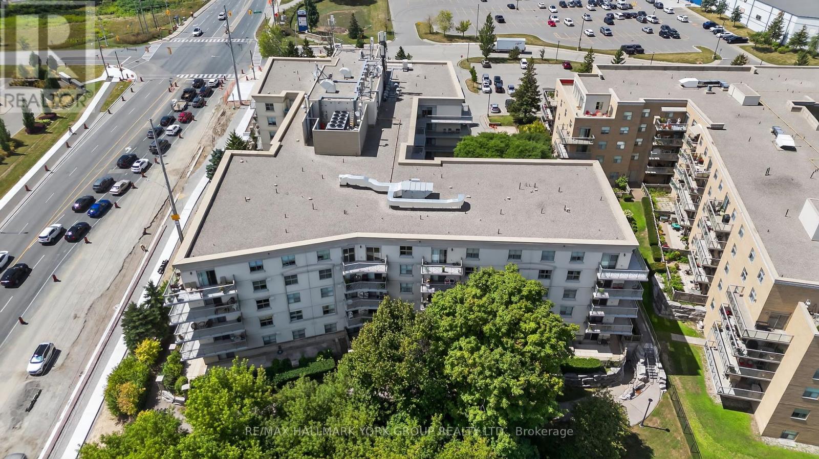 Photo 36 of 509 2500 Rutherford Road, Vaughan ON