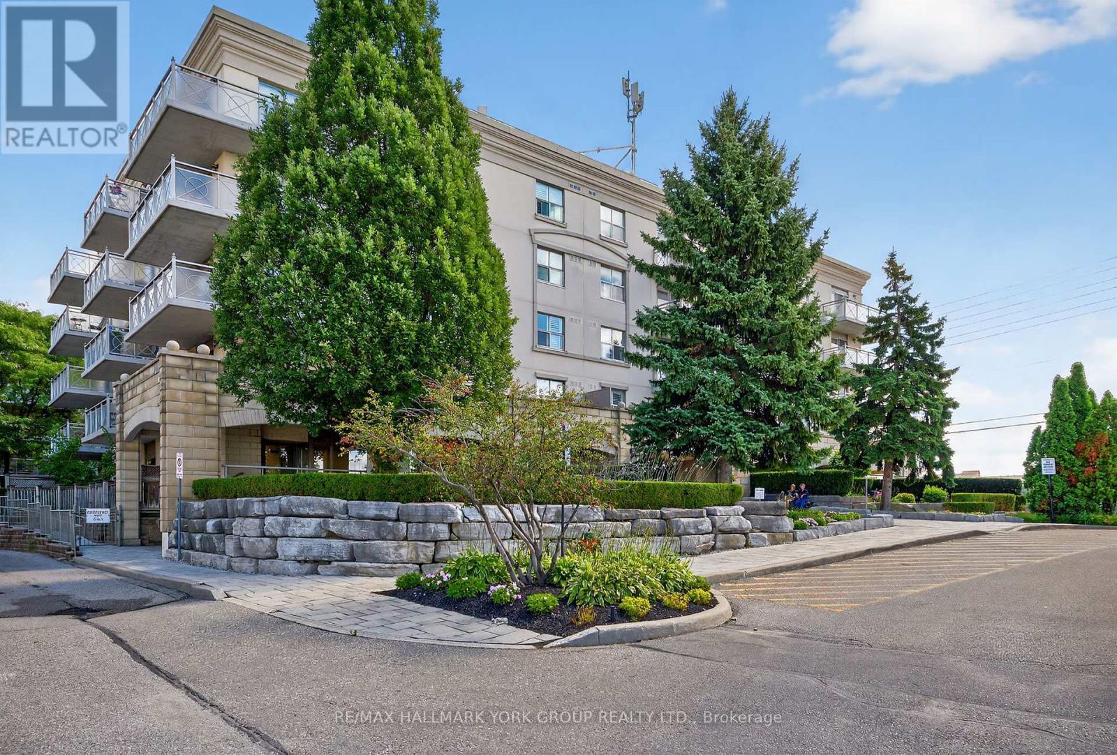 Photo 5 of 509 2500 Rutherford Road, Vaughan ON