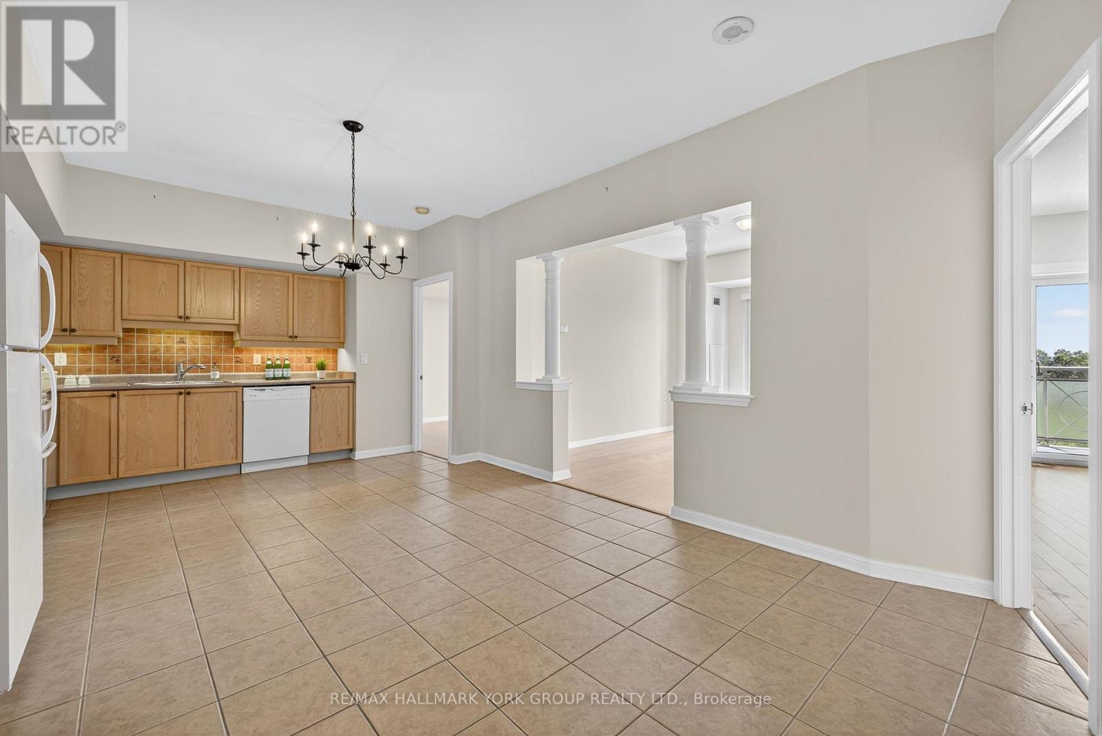 Photo 8 of 509 2500 Rutherford Road, Vaughan ON