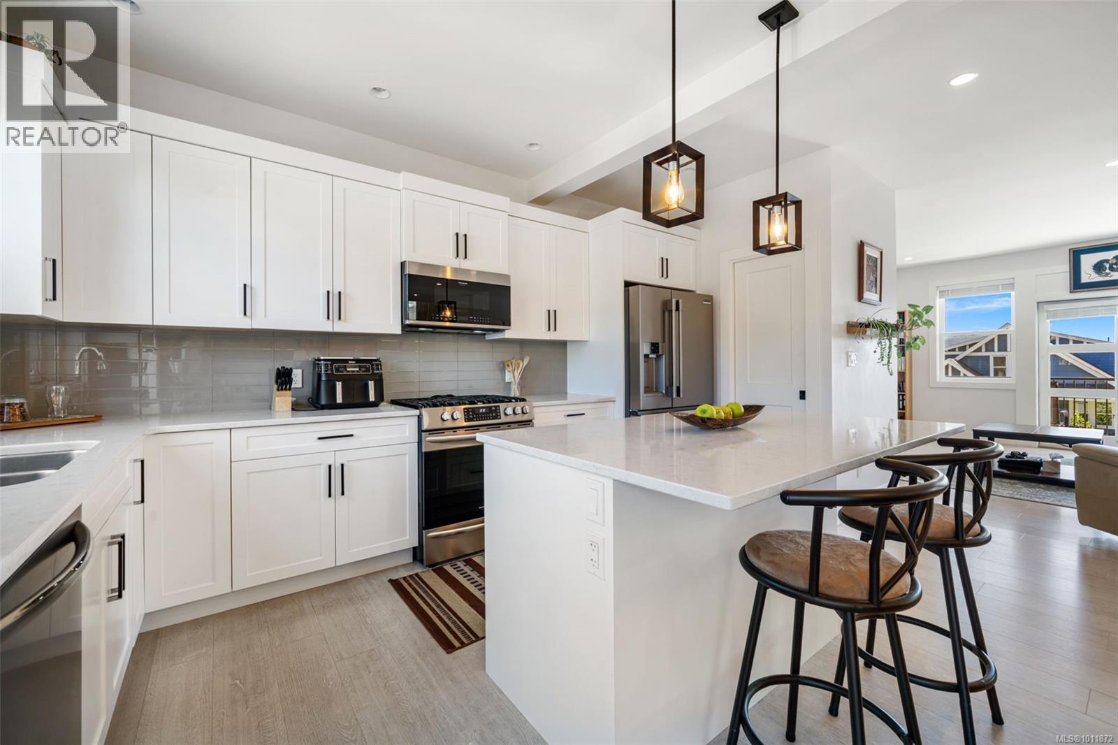  6538 Felderhof Road, Sooke