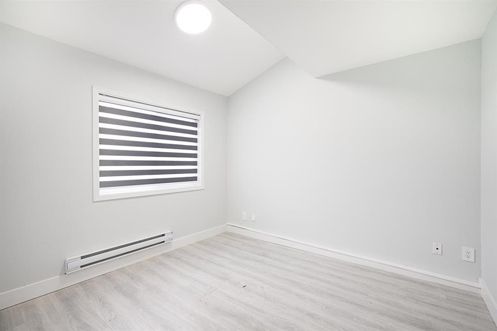 Photo 35 of 128 Springfield Drive, Langley BC