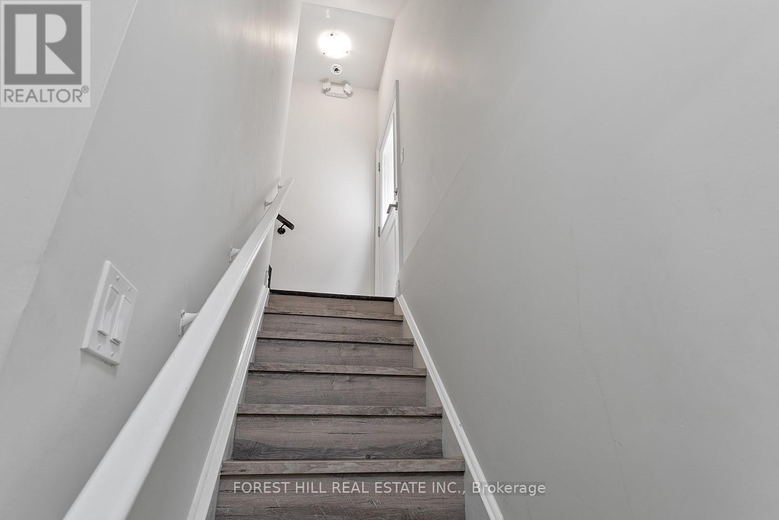 Photo 10 of Bsmt 24 Fordham Road, Brampton ON