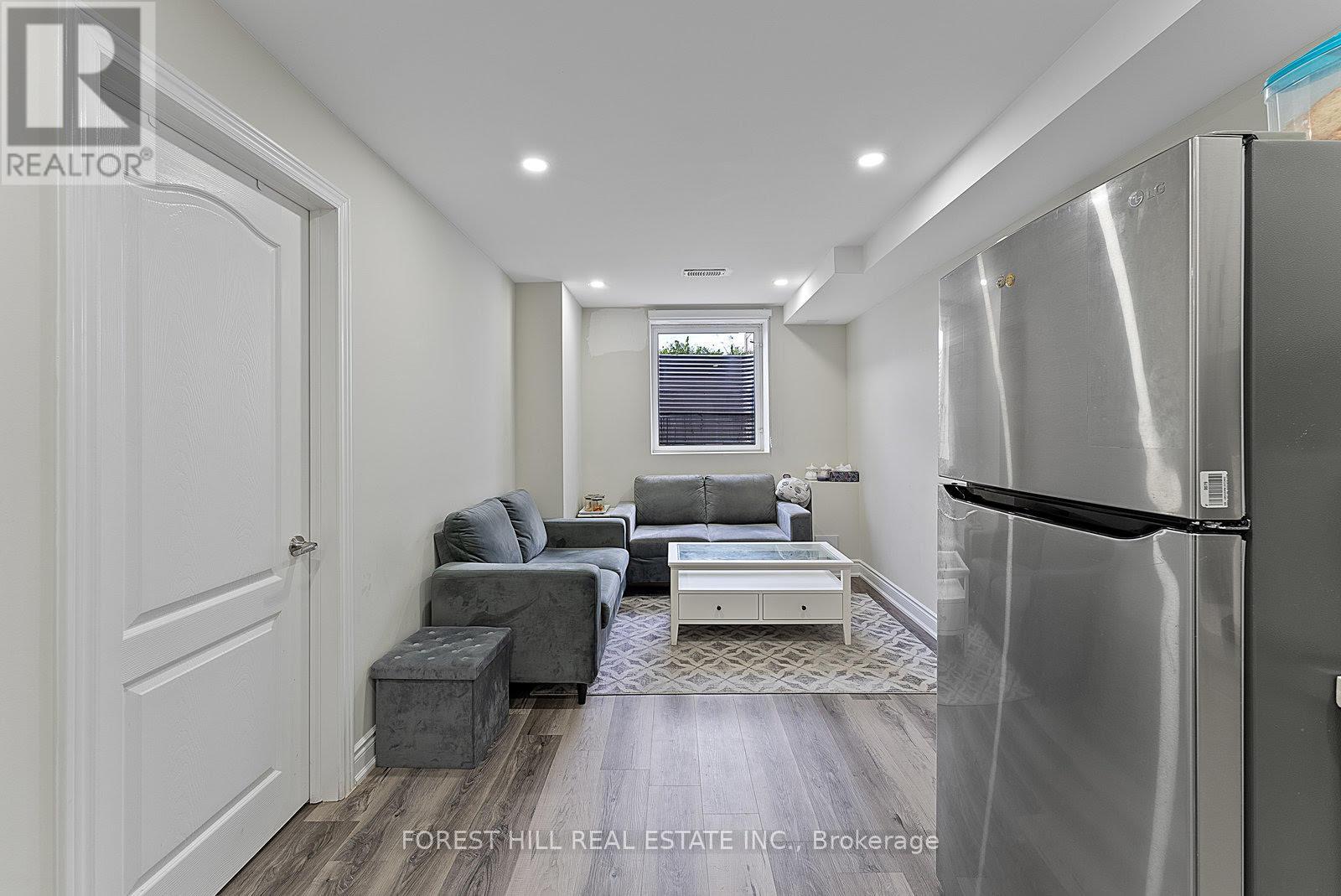Photo 14 of Bsmt 24 Fordham Road, Brampton ON