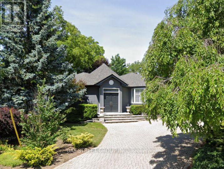 Photo 1 of 1523 Duncan Road, Oakville ON