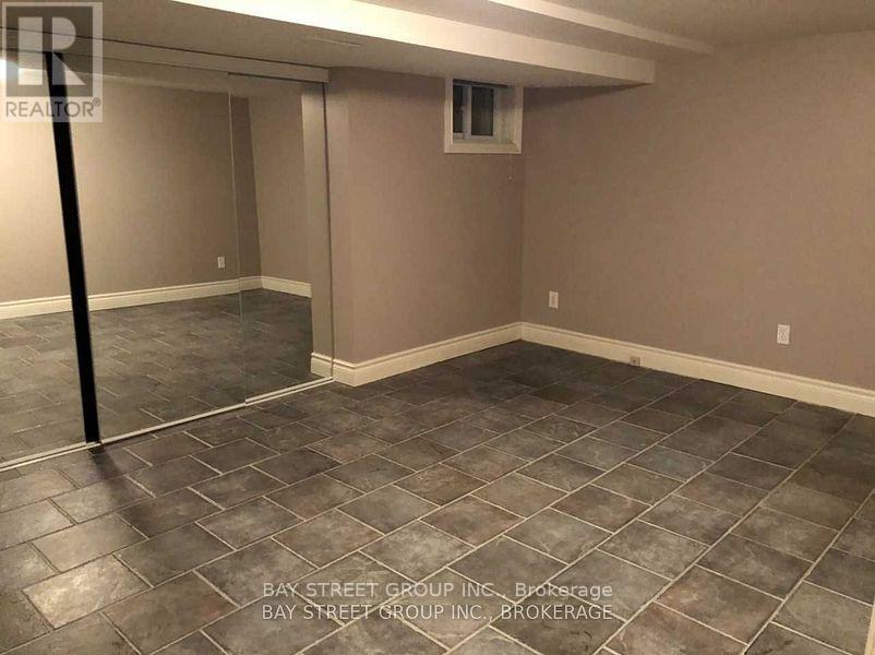 Photo 14 of 1523 Duncan Road, Oakville ON