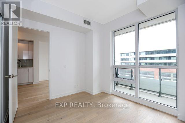 Photo 10 of 710 2212 Lake Shore Boulevard W, Toronto ON