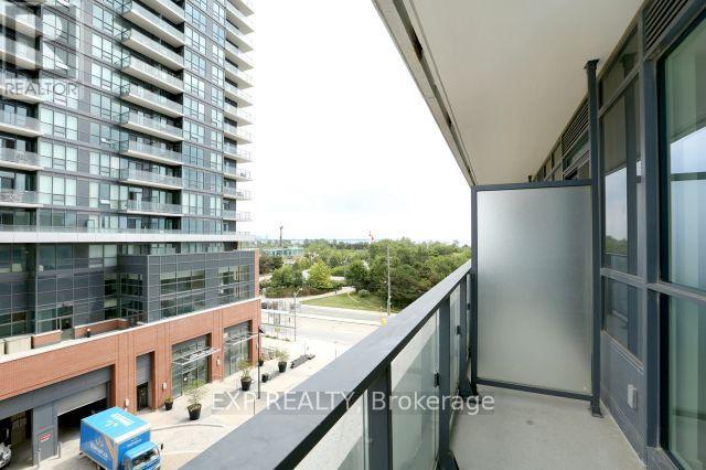Photo 15 of 710 2212 Lake Shore Boulevard W, Toronto ON