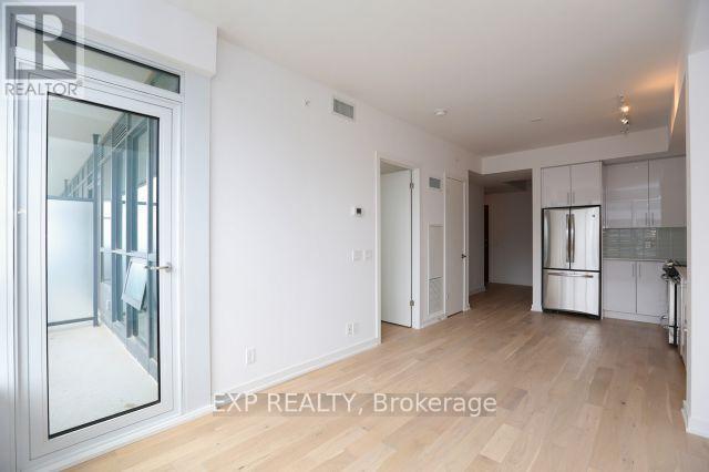 Photo 5 of 710 2212 Lake Shore Boulevard W, Toronto ON