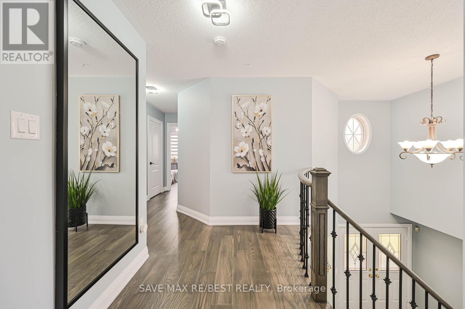 Photo 25 of 29 Baccarat Crescent, Brampton ON