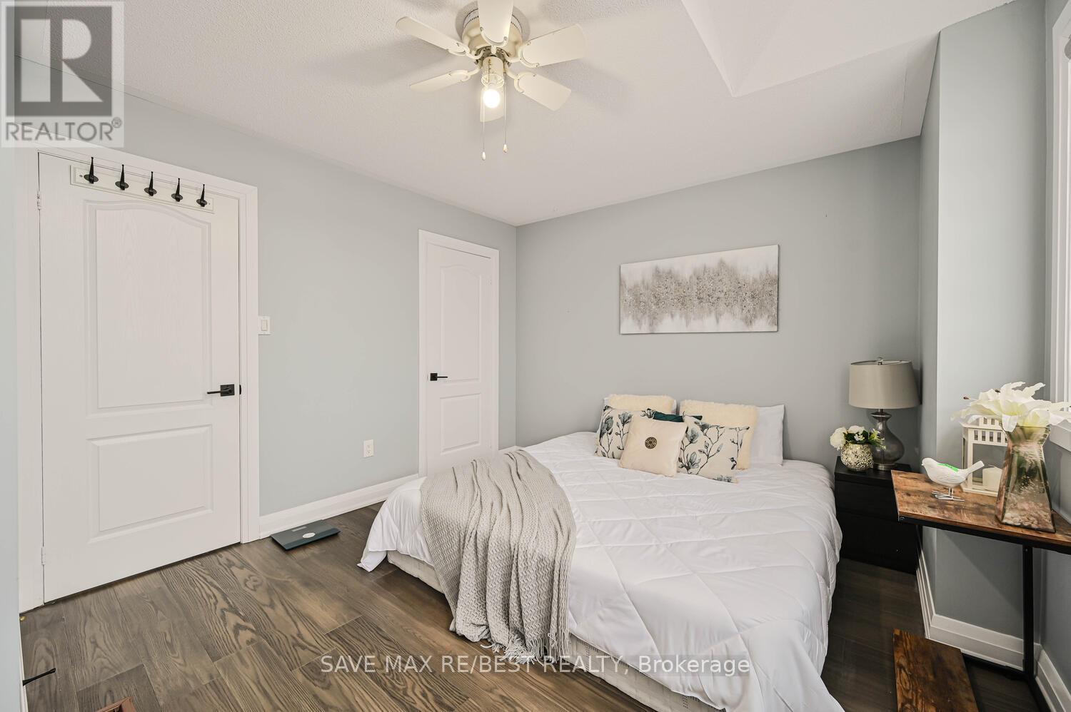 Photo 34 of 29 Baccarat Crescent, Brampton ON