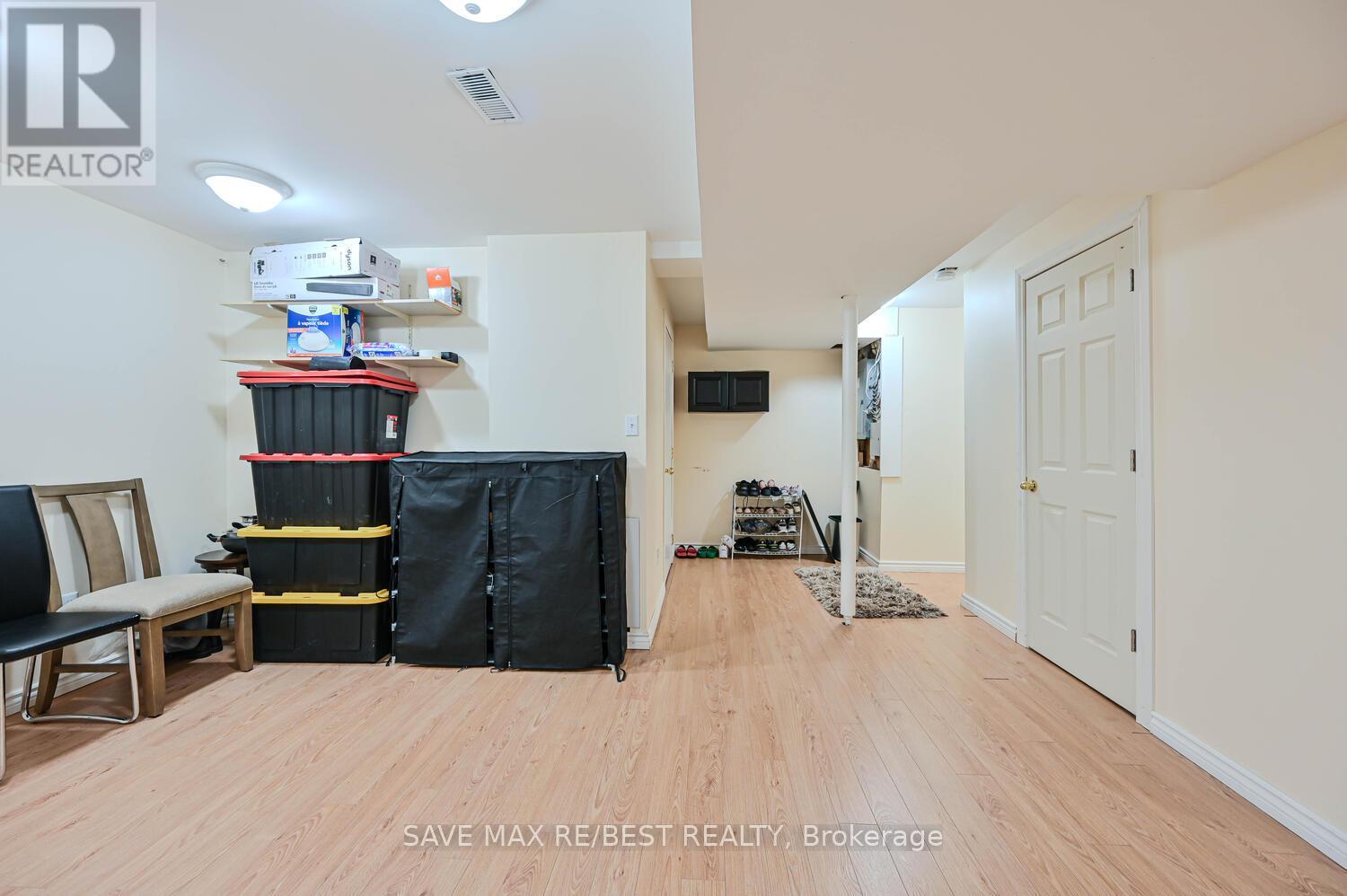 Photo 44 of 29 Baccarat Crescent, Brampton ON