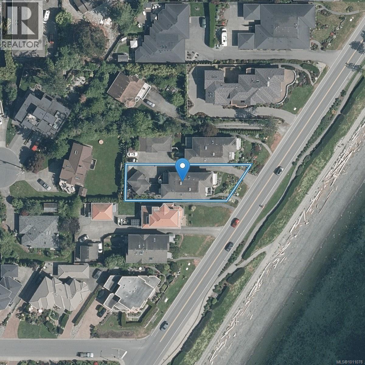  9460 Lochside Drive, Sidney
