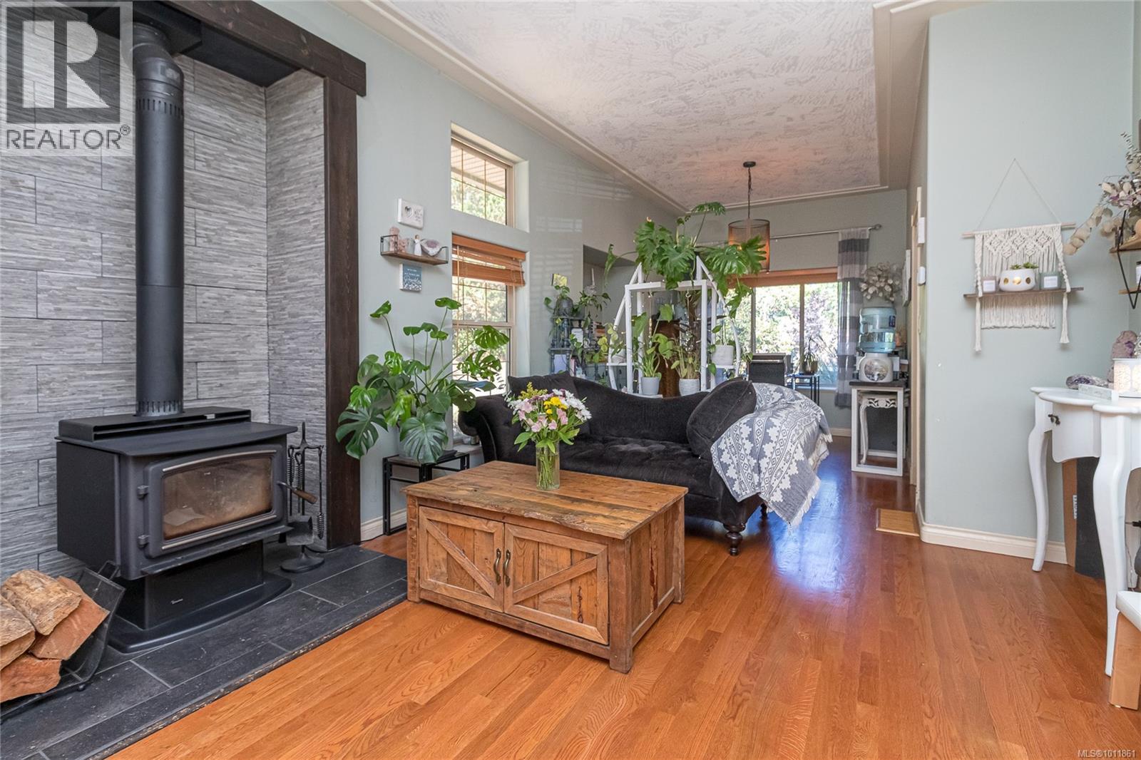Photo 4 of 4875 Ambience Pl, Sooke BC