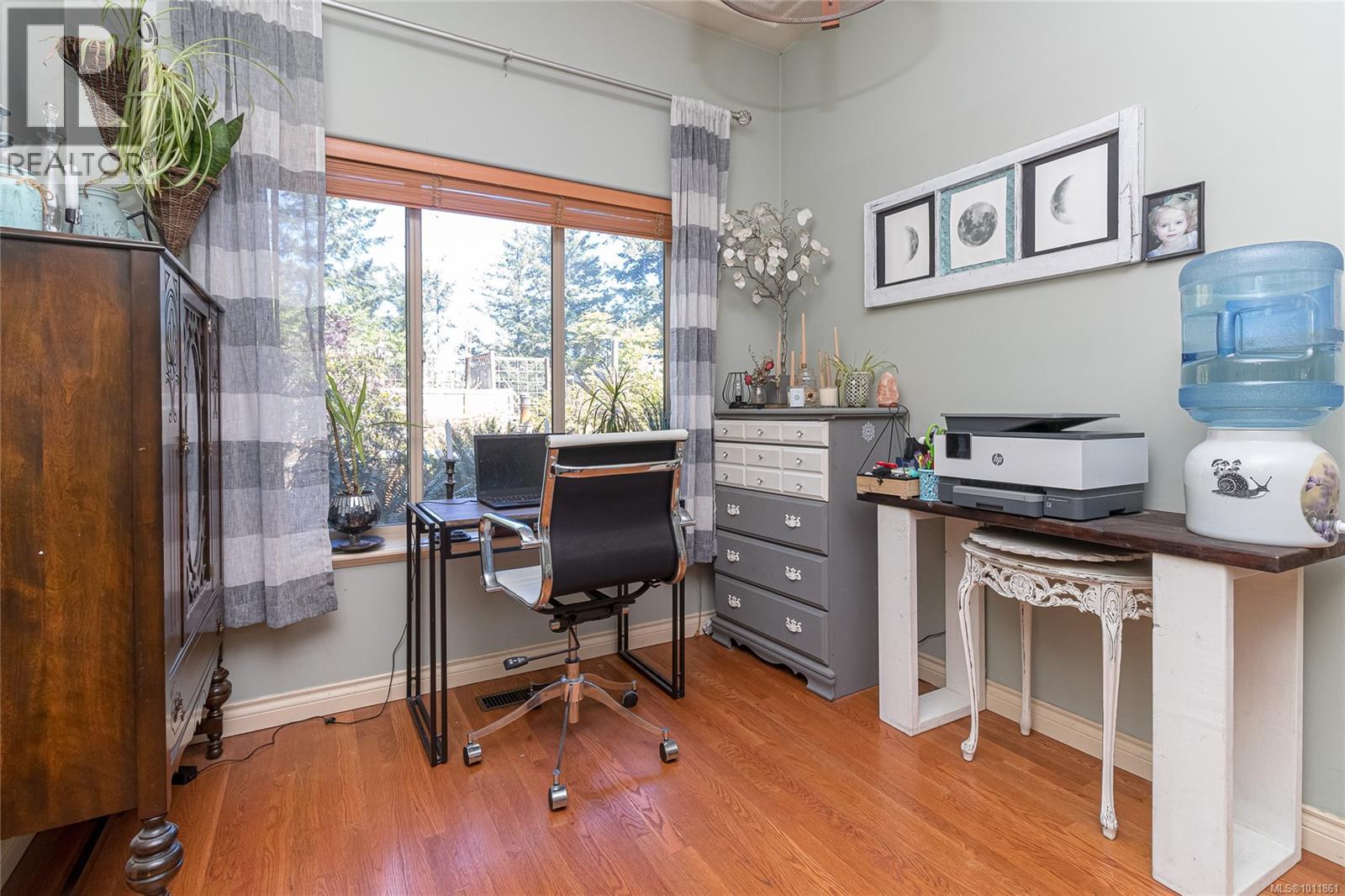 Photo 7 of 4875 Ambience Pl, Sooke BC
