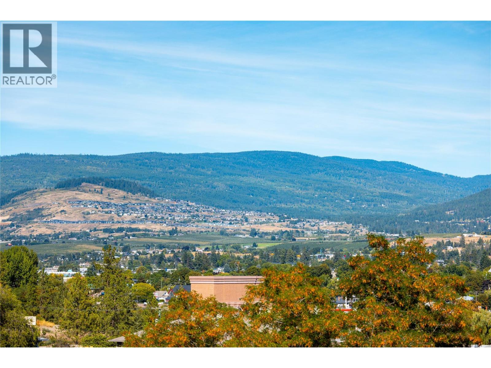 Photo 9 of 3320 Centennial Drive Unit 210, Vernon BC