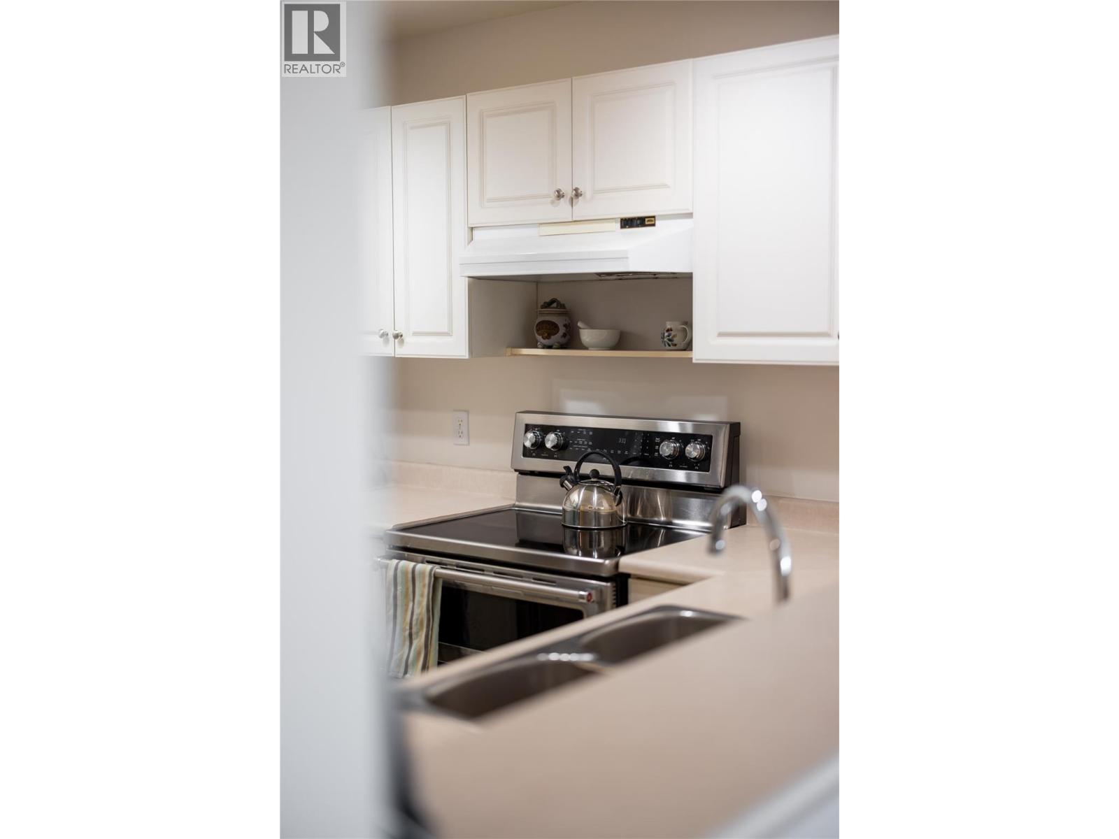 Photo 15 of 3320 Centennial Drive Unit 210, Vernon BC