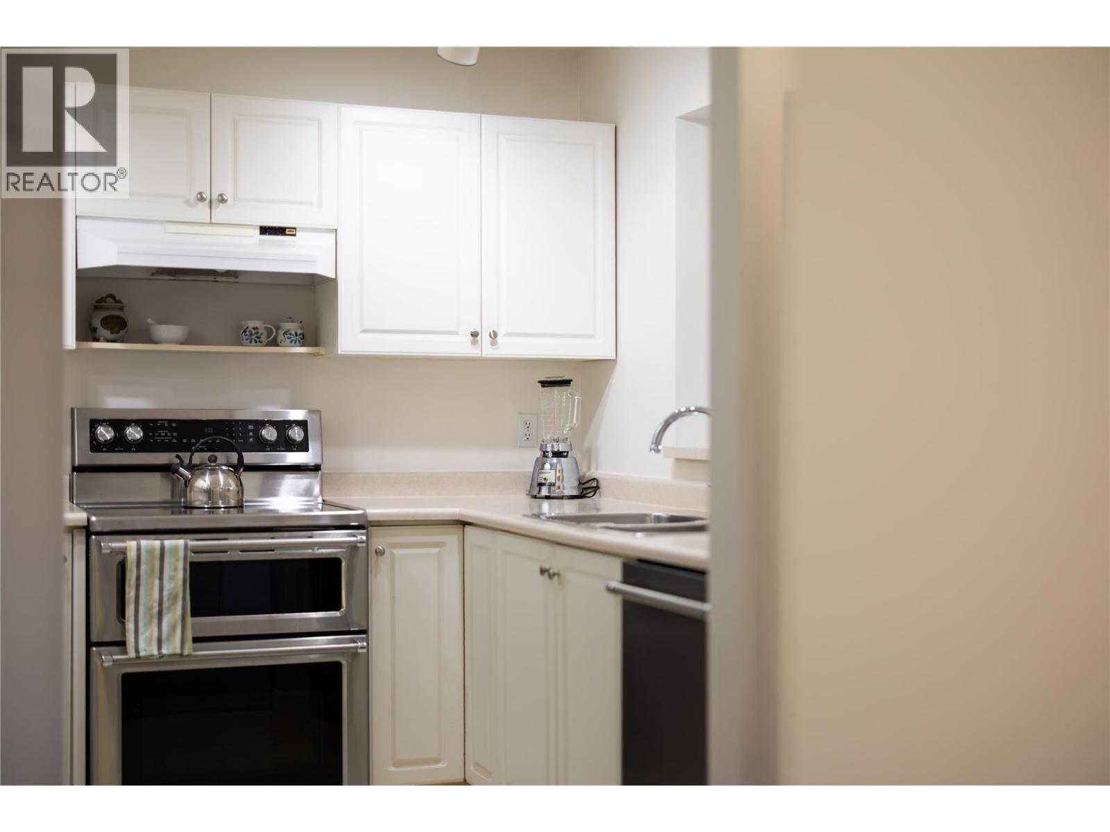 Photo 13 of 3320 Centennial Drive Unit 210, Vernon BC