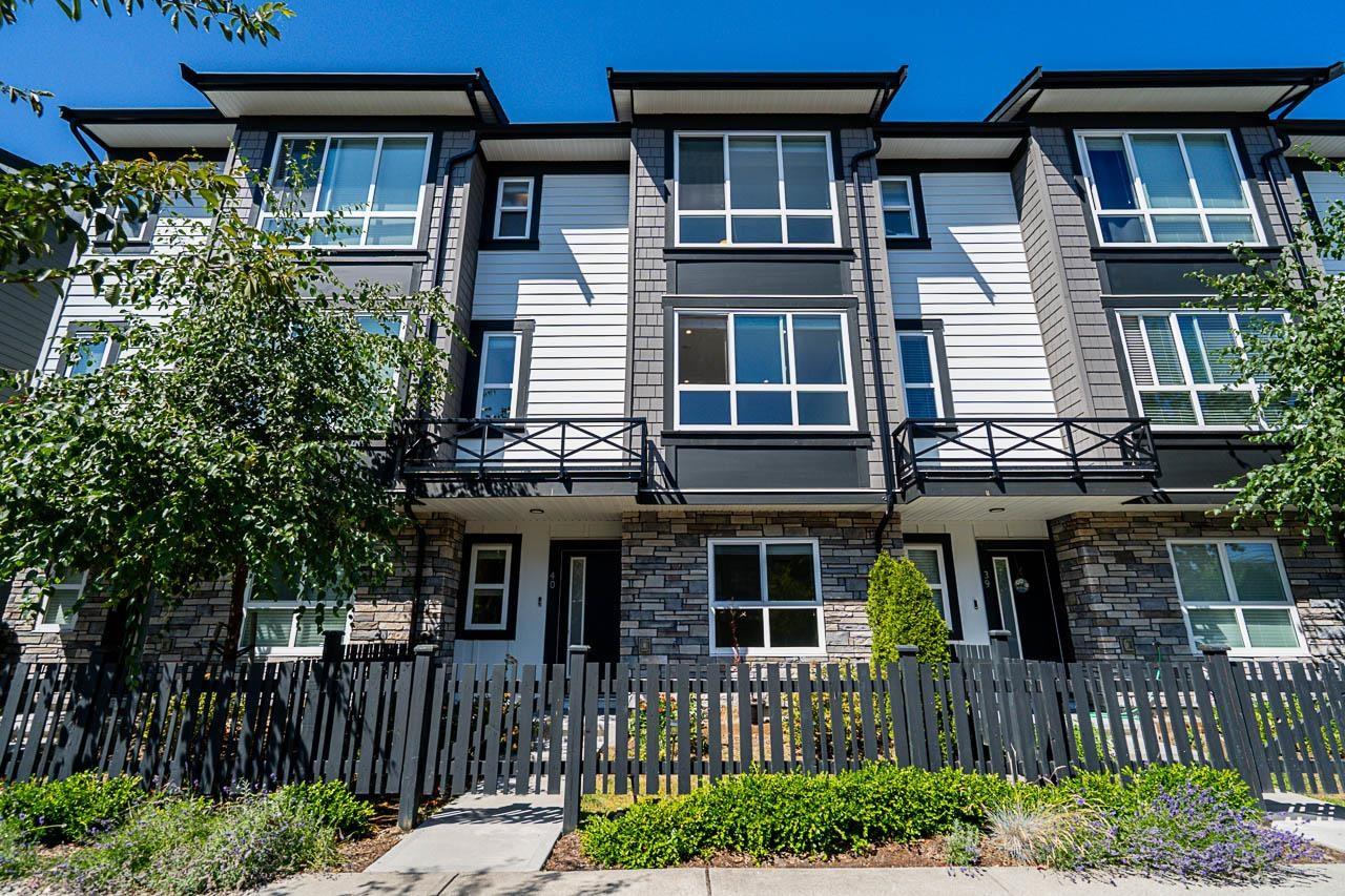 Photo 1 of 40 19255 Aloha Drive, Surrey BC