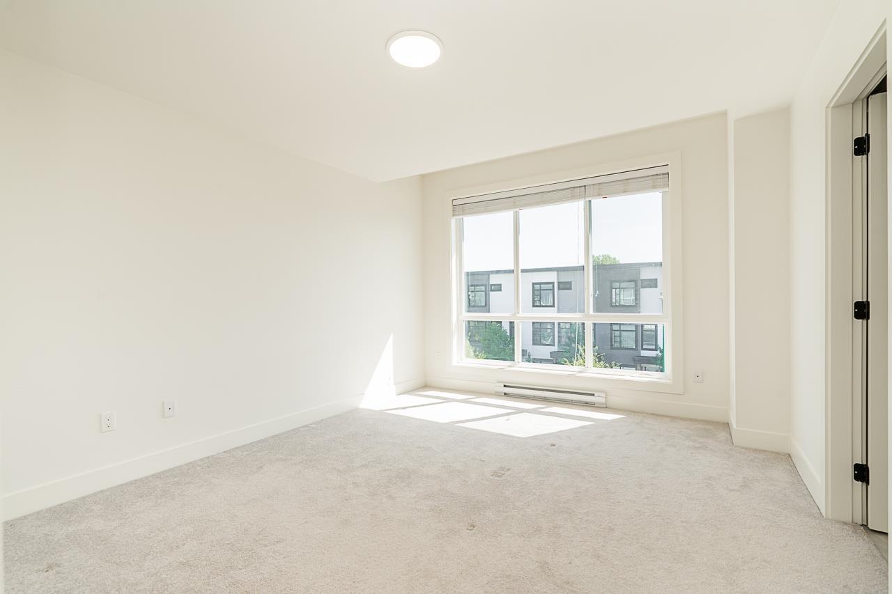 Photo 23 of 40 19255 Aloha Drive, Surrey BC
