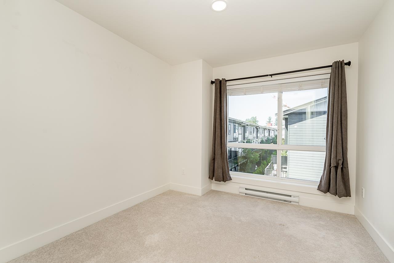 Photo 31 of 40 19255 Aloha Drive, Surrey BC