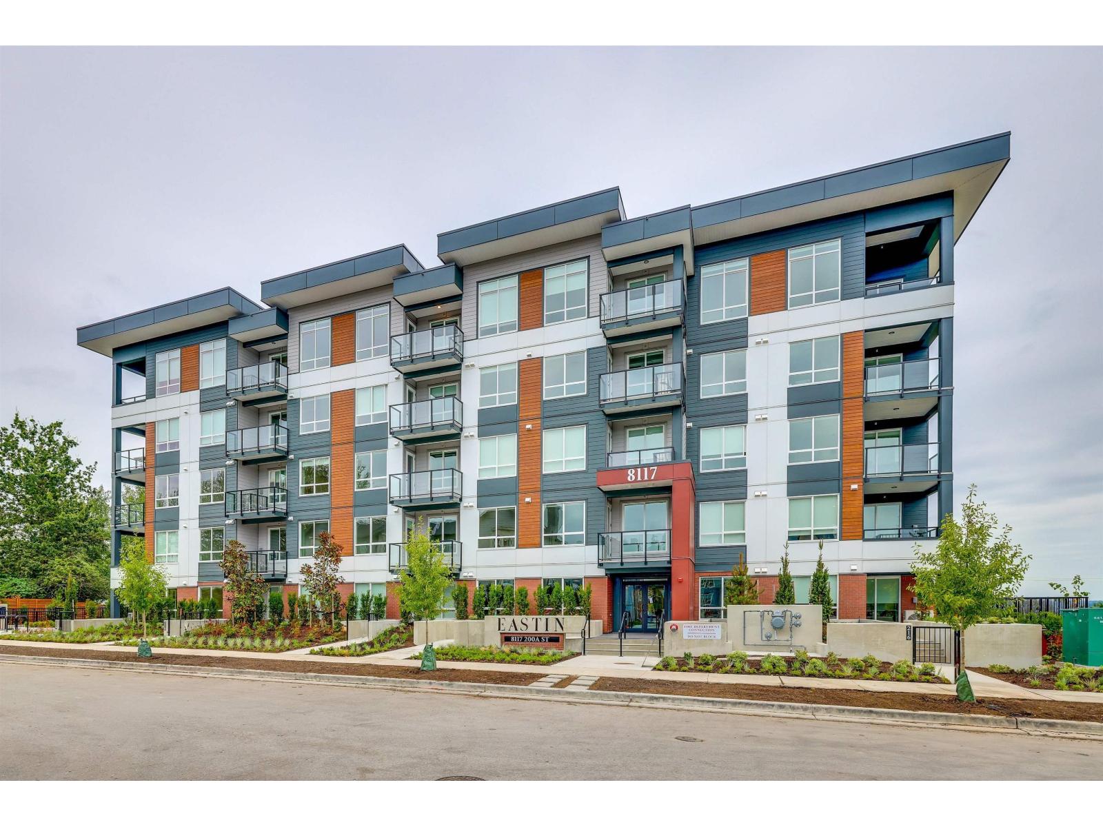 Photo 1 of 207 8117 200 A Street, Langley BC