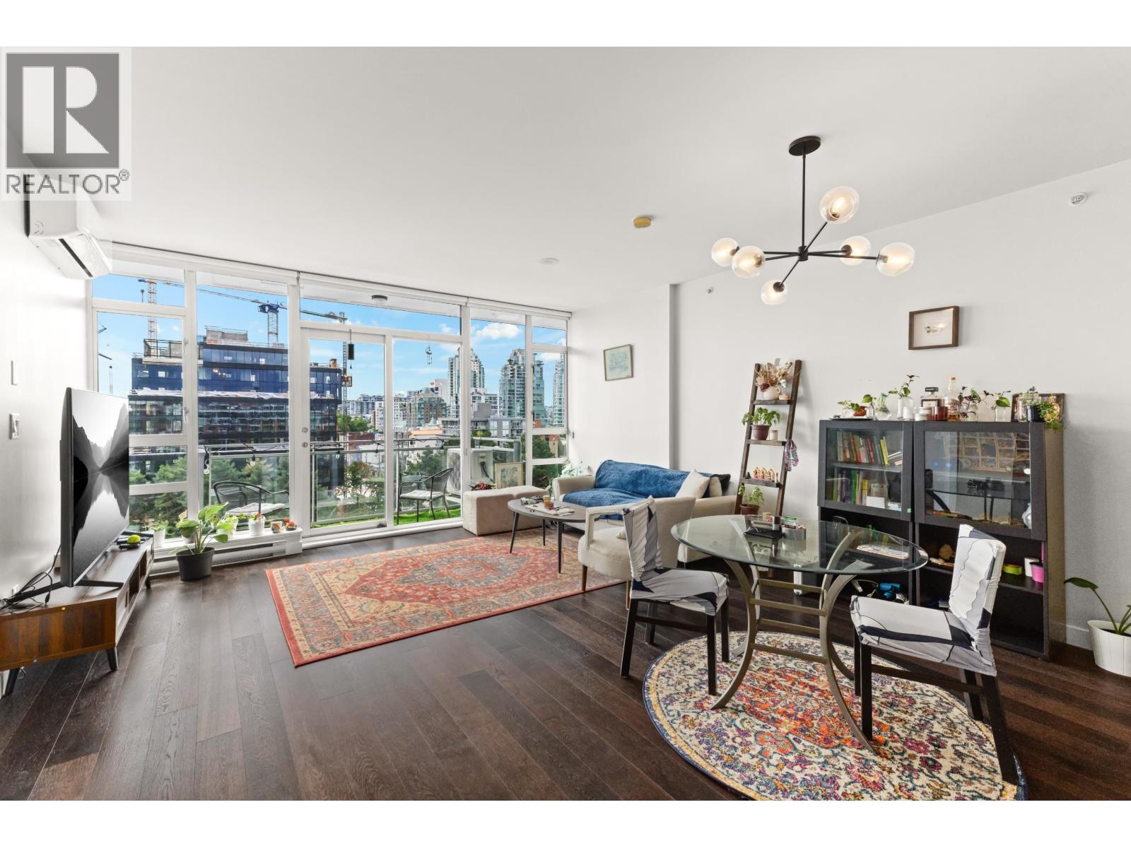 Photo 16 of Ph 907 221 Union Street, Vancouver BC