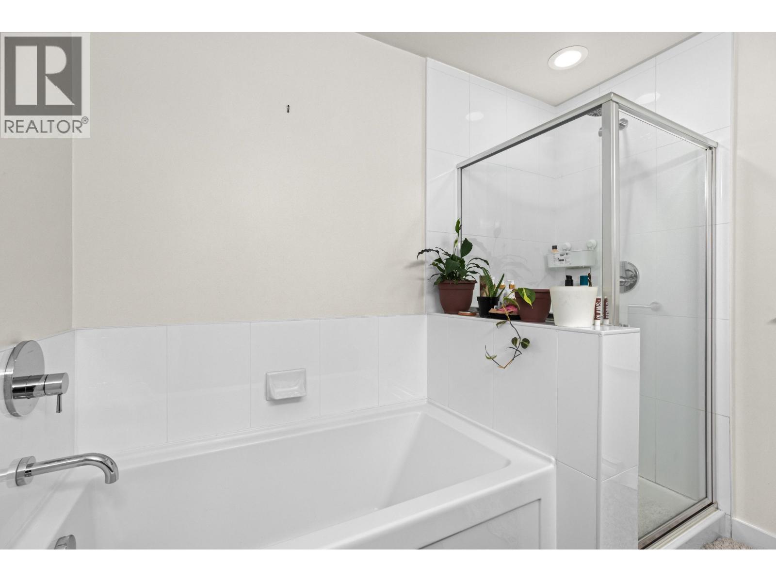Photo 22 of Ph 907 221 Union Street, Vancouver BC
