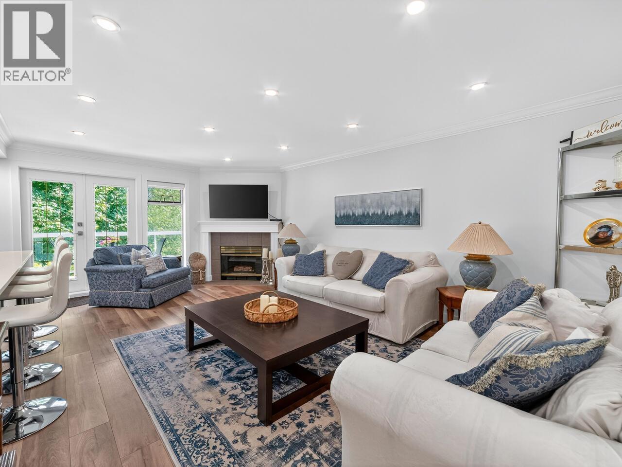 Photo 13 of 29 72 Jamieson Court, New Westminster BC