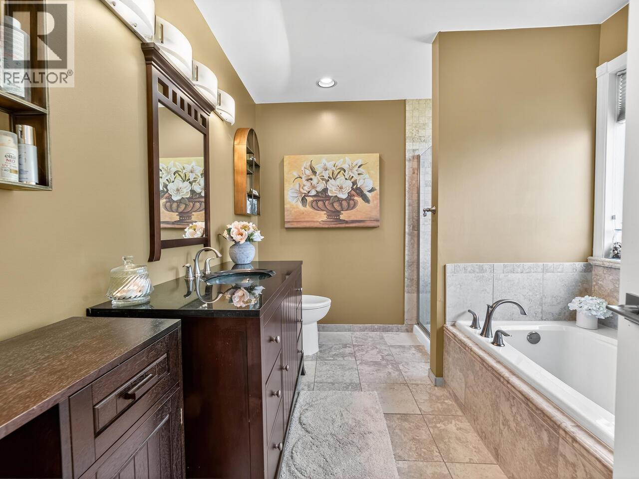 Photo 19 of 29 72 Jamieson Court, New Westminster BC