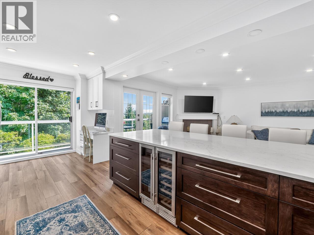 Photo 6 of 29 72 Jamieson Court, New Westminster BC