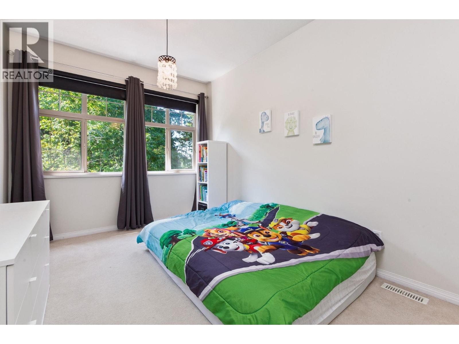 Photo 18 of 15 8868 16th Avenue, Burnaby BC