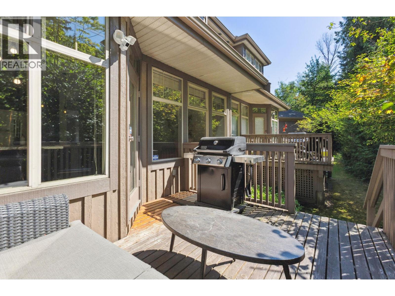Photo 27 of 15 8868 16th Avenue, Burnaby BC