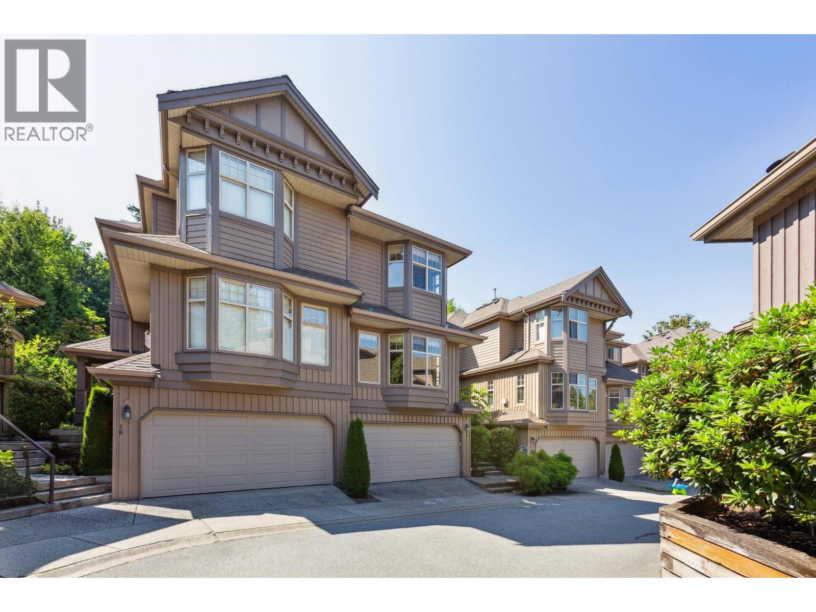 Photo 28 of 15 8868 16th Avenue, Burnaby BC