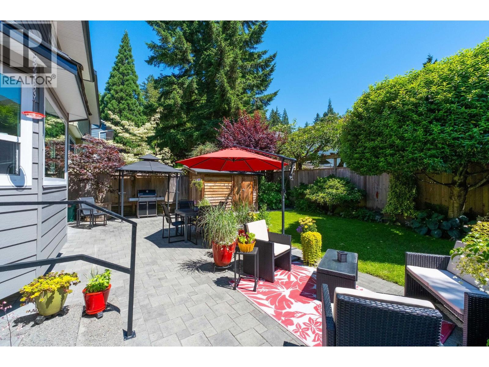 Photo 18 of 1504 Jubilee Court, North Vancouver BC