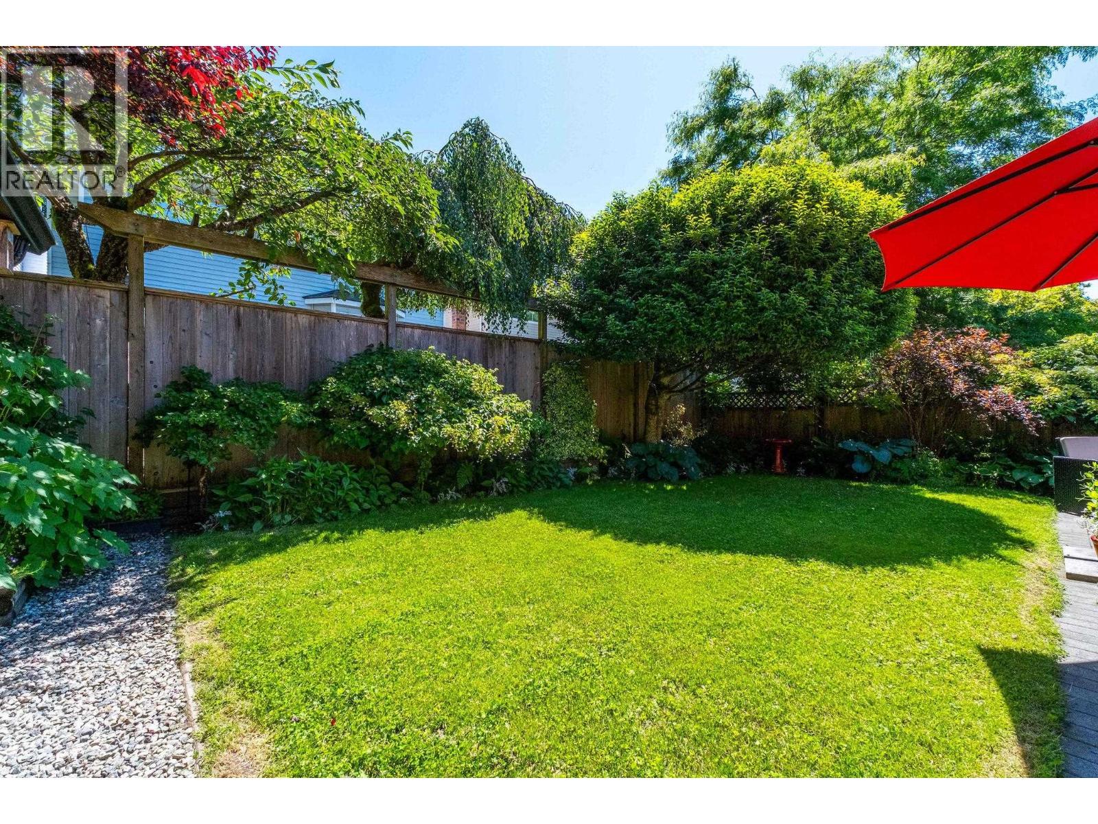 Photo 25 of 1504 Jubilee Court, North Vancouver BC
