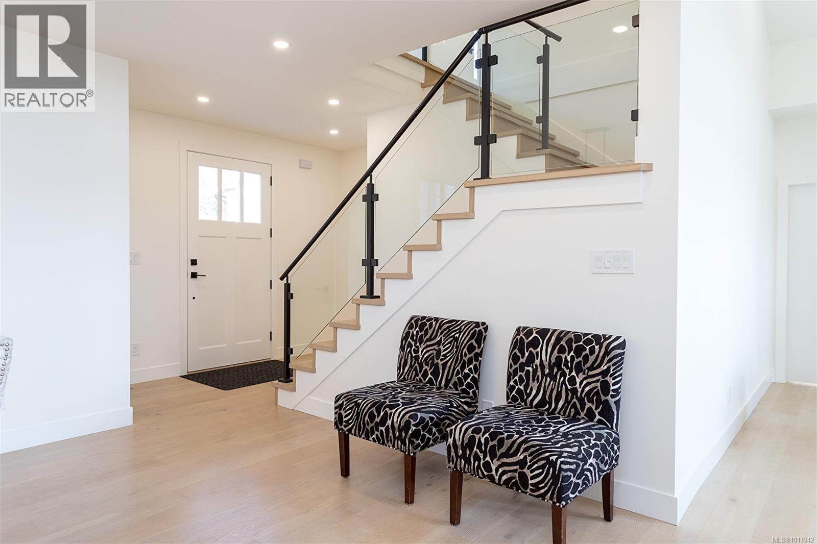  3595 Cedar Hill Road, Saanich