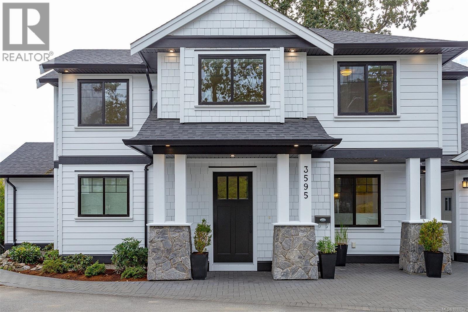  3595 Cedar Hill Road, Saanich