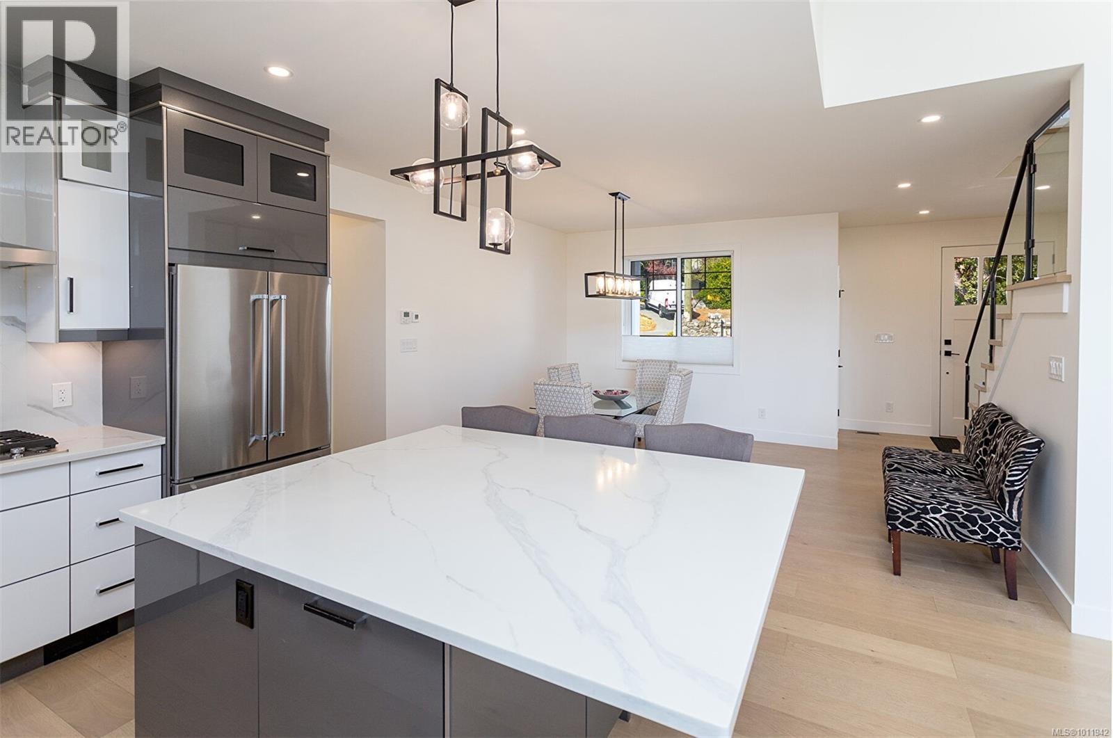  3595 Cedar Hill Road, Saanich