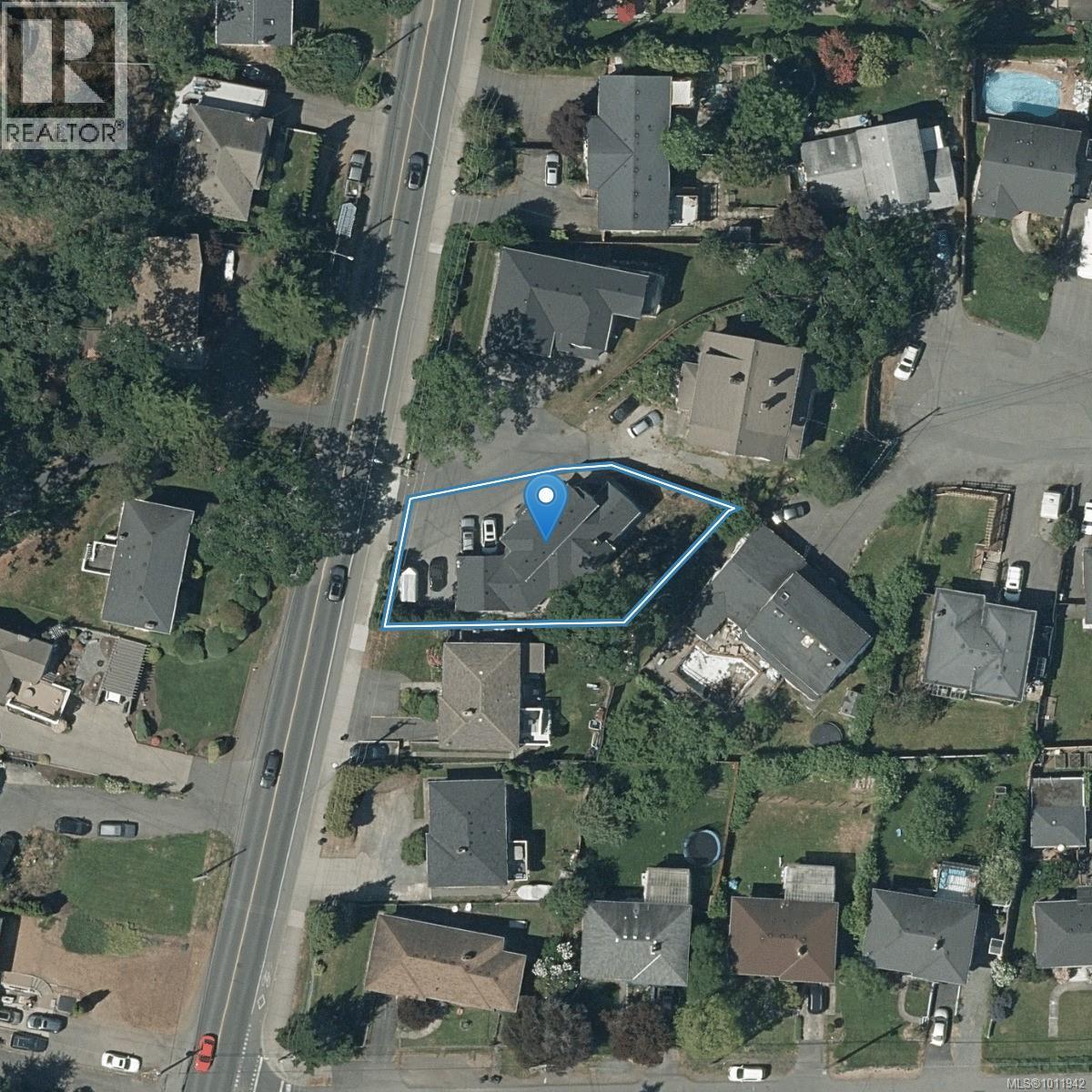  3595 Cedar Hill Road, Saanich