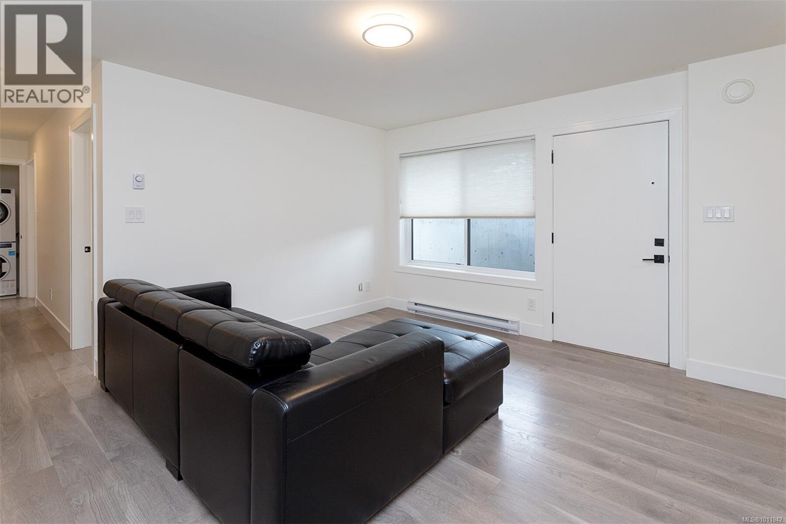  3595 Cedar Hill Road, Saanich