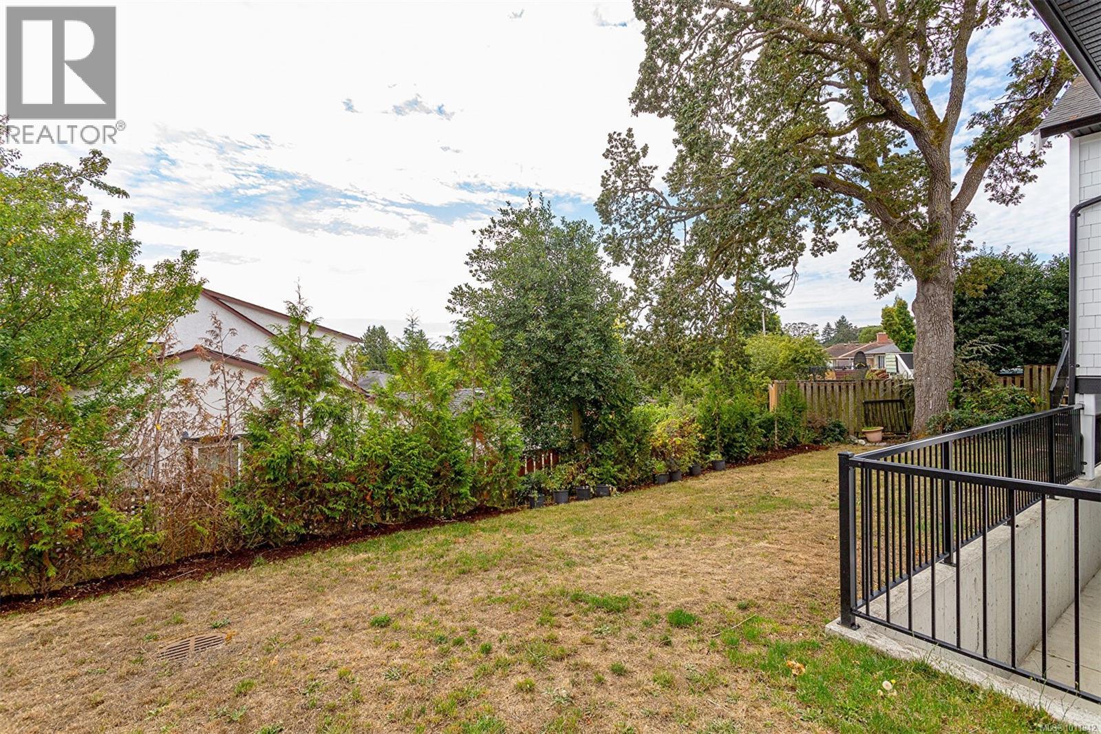  3595 Cedar Hill Road, Saanich